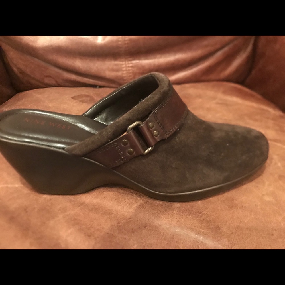 Nine West Suede Clogs - Size 9